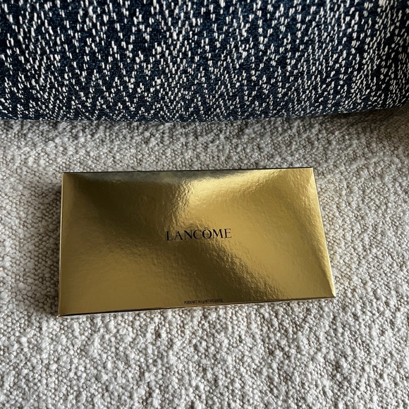 Lancome Full Size Makeup Set - Picture 5 of 10